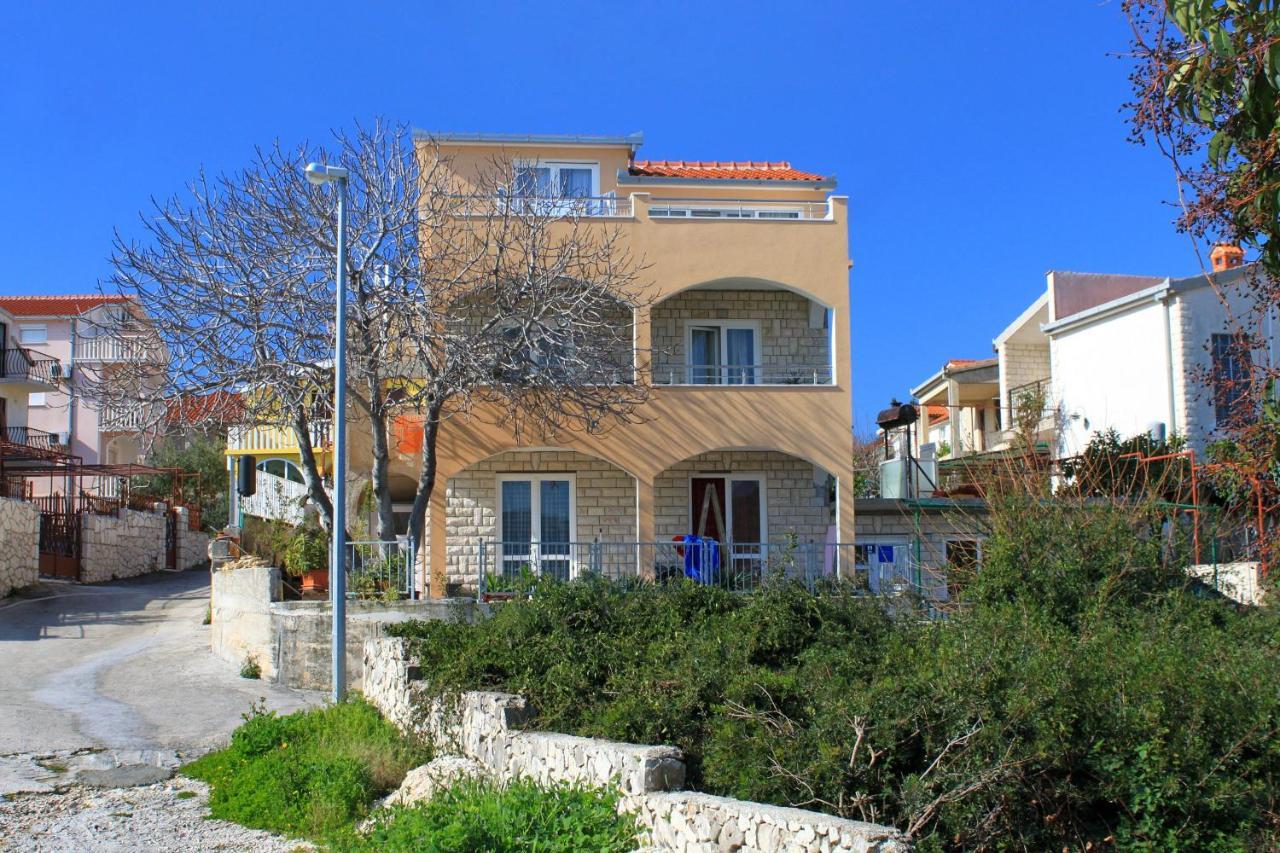 Apartments By The Sea Businci, Ciovo - 4668 Trogir Exterior photo